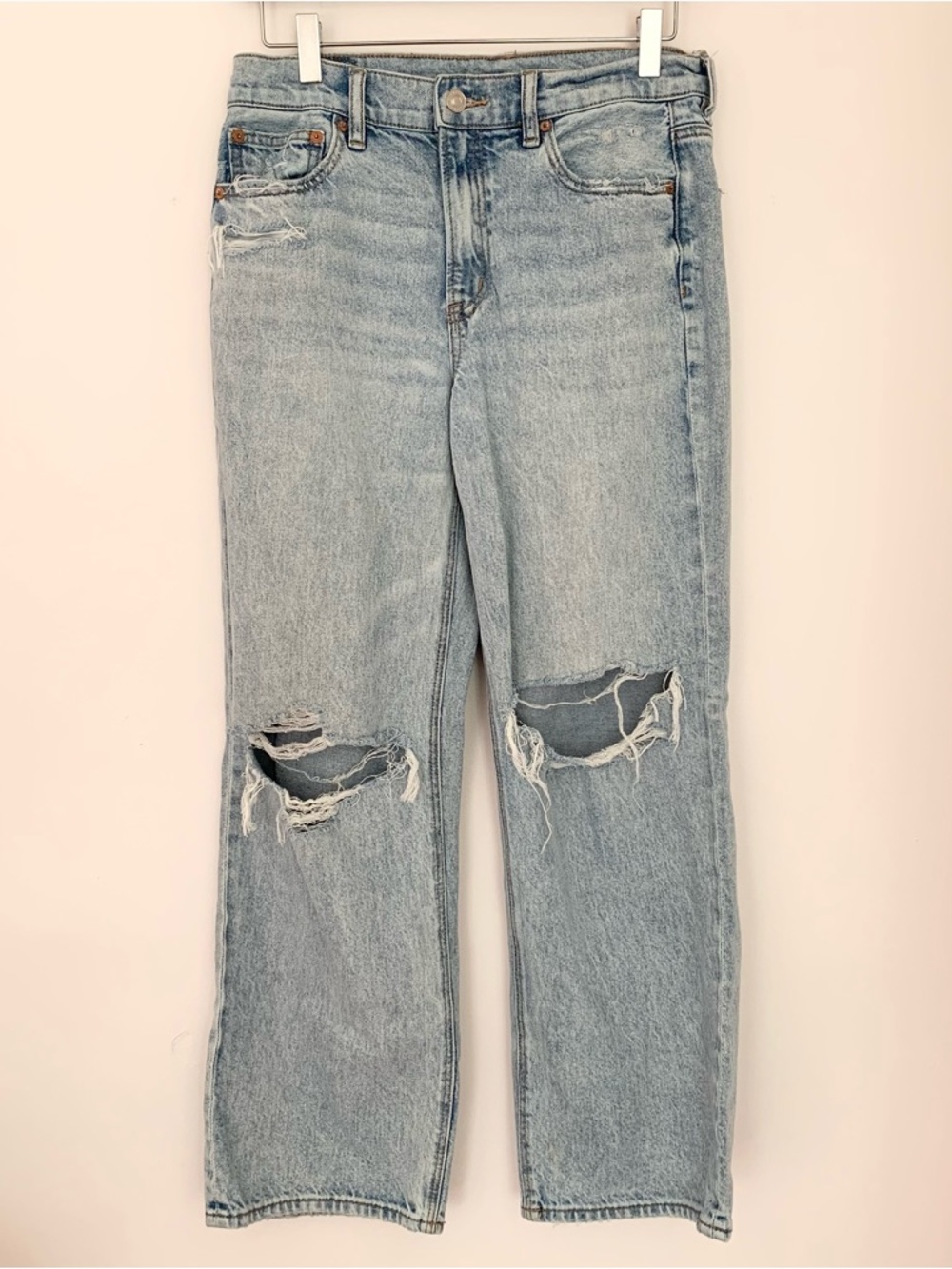 American Eagle Ripped Straight Leg Jeans